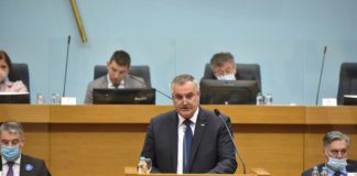 Višković: Projektovane stope privrednog rasta 2022-2024. godine iznad četiri odsto