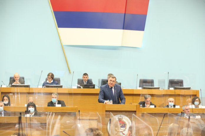 milorad-dodik-narodna-skupstina-2