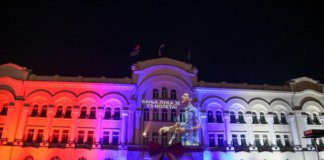 Gradska uprava Banjaluke u bojama trobojke, podrška i Đokoviću