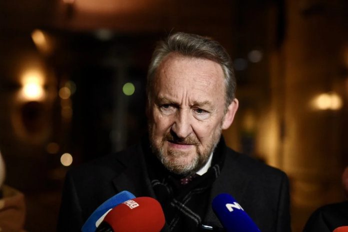 KL Izetbegović