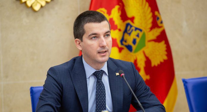aleksa becic 1
