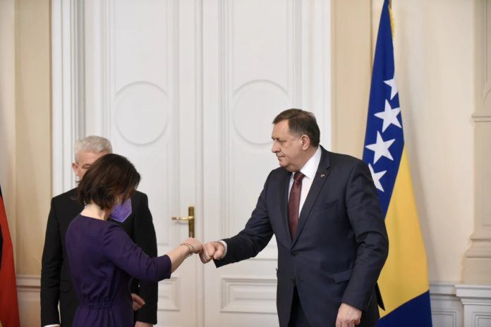 Berbokova sa članovima Predsjedništva Dodik