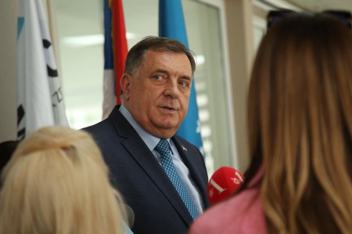 mljecanica-milorad-dodik-2