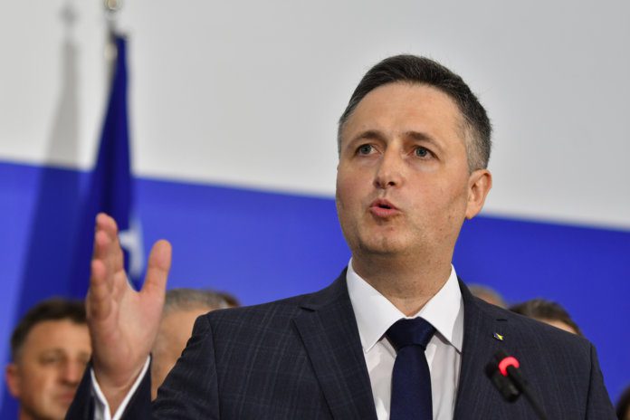 Denis Bećirović 2