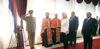 Zvaničnici položili vijence za borce koji su dali živote za Republiku Srpsku