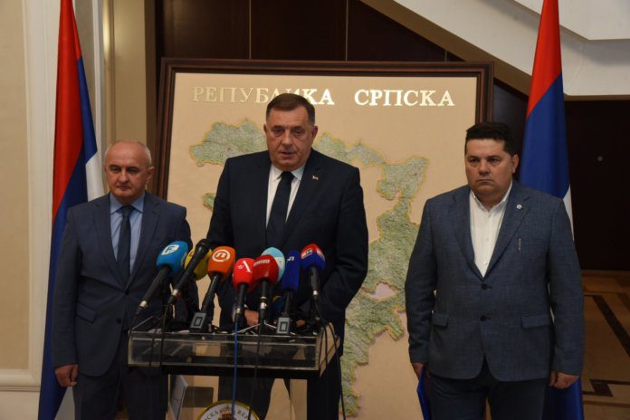 dodik-stevandic-djokic-press-8