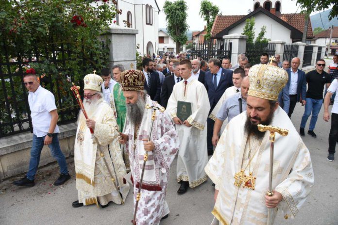 Porfirije u Bratuncu