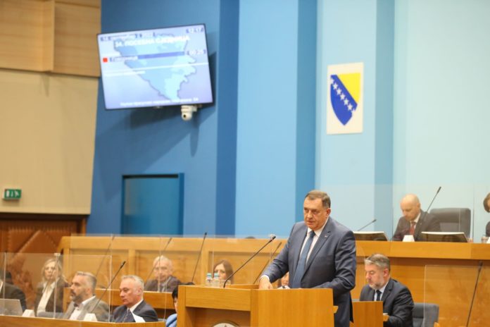 narodna-skupstina-posebna-sjednica-dodik-2