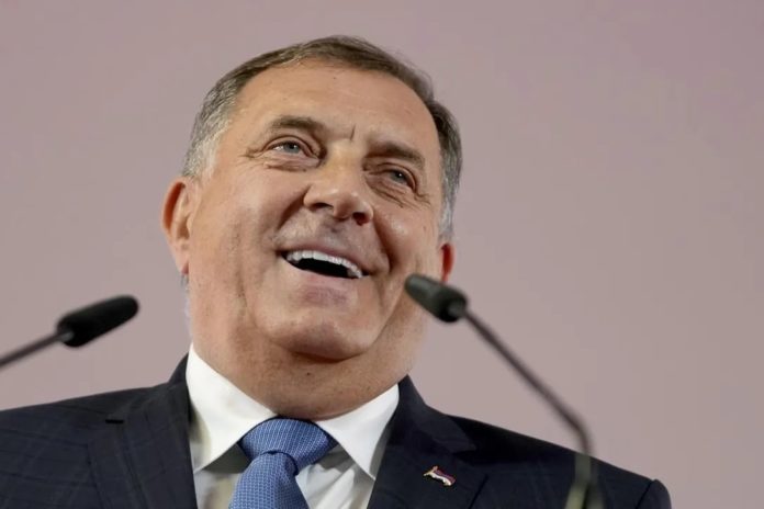 Dodik osmjeh 2