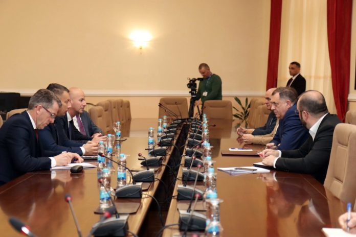 Dodik konsultacije DNS 2