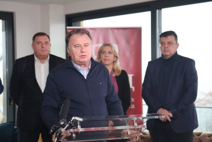 Razgovor delegacija SNSD-a i Osmorke - Niksic