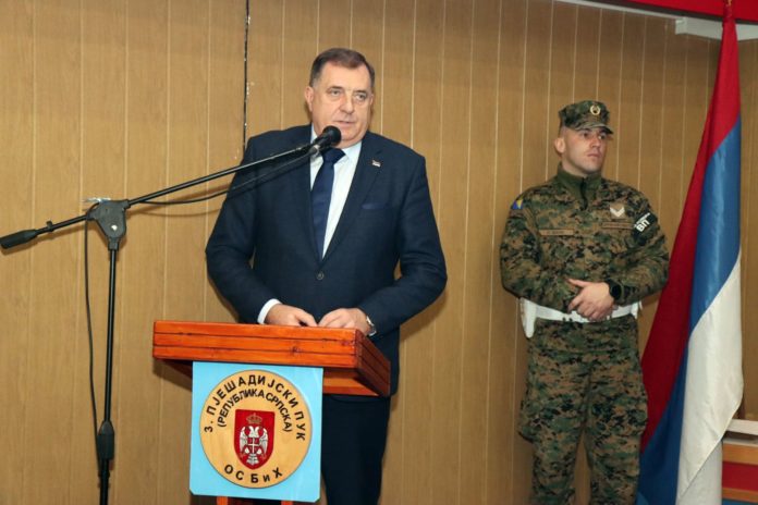 Kasarna Kozara božićni prijem Dodik