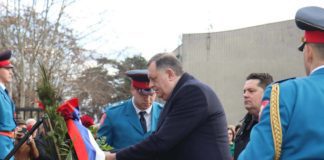Položeni vijenci na Spomenik palim borcima na groblju „Sveti Pantelija“