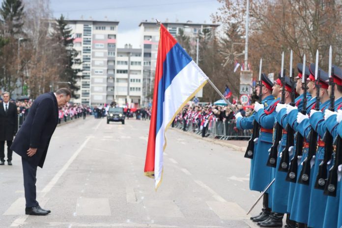Svečani defile DR Dodik 1