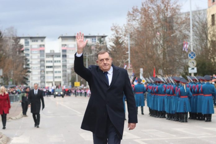 Svečani defile DR Dodik 7