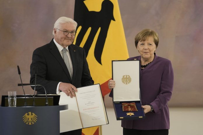 Merkel odlikovanje 1