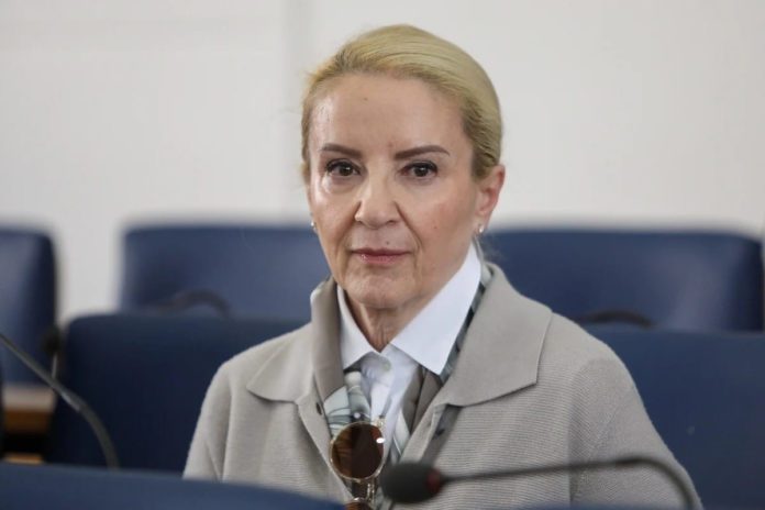 Sebija Izetbegovic 4