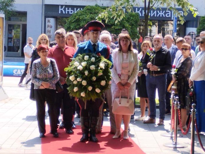 Vijenci zivot 12 beba