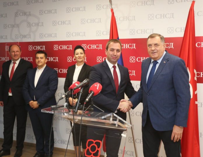 Selak Dodik