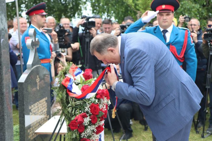 Služen parastos i položeni vijenci za poginule u operaciji „Koridor“ 4