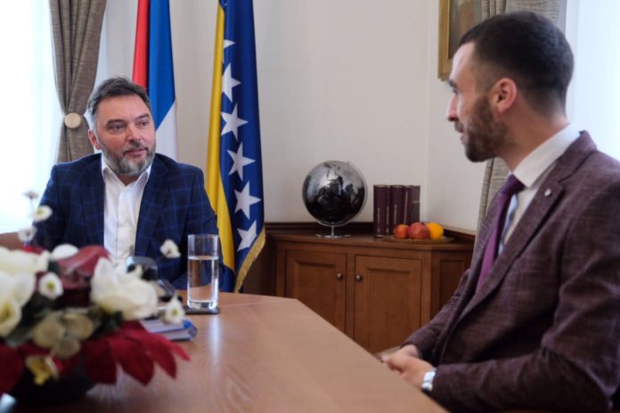 Kosarac i Davidovic 1