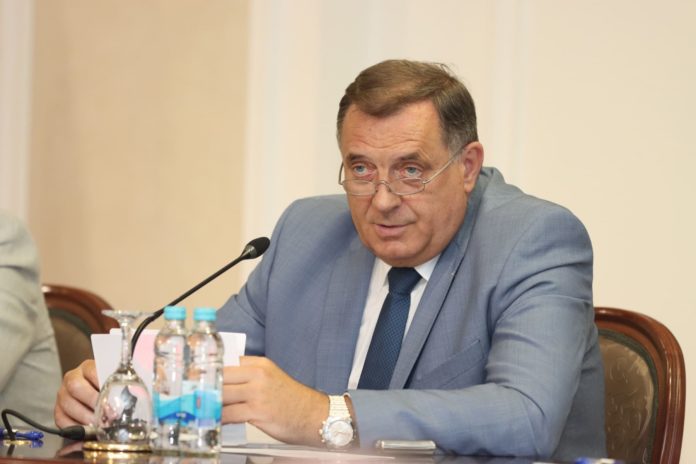 Sastanak sa direktorima i rukovodiocima 11