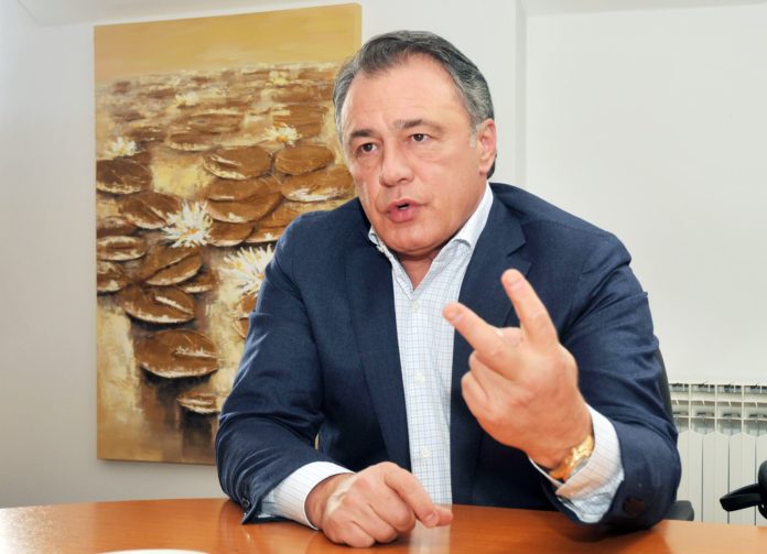 Dusko Perovic 4