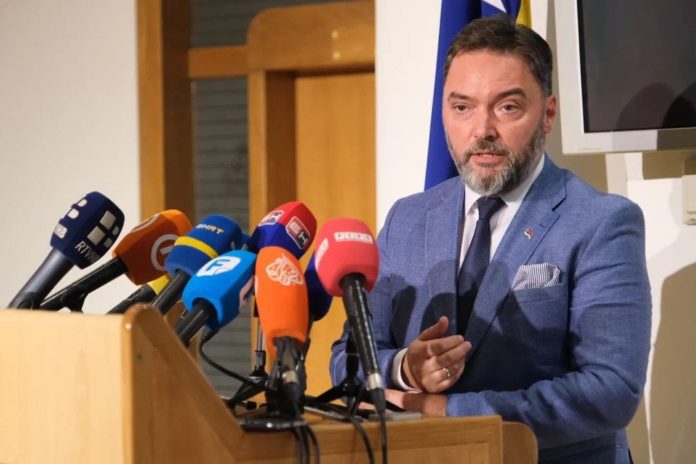 Kosarac Stasa I10