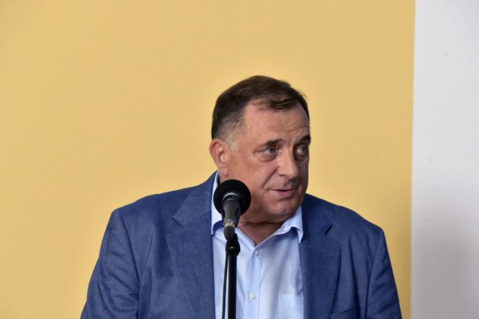 Srbac Dodik Vucic 10