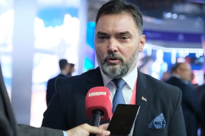 Košarac Moskva 5