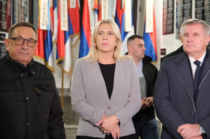 Cvijanovićeva i Višković posjetili Spomen-crkvu u Istočnoj Ilidži 1