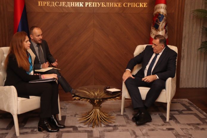Dodik sa Mekdonaldovom 1