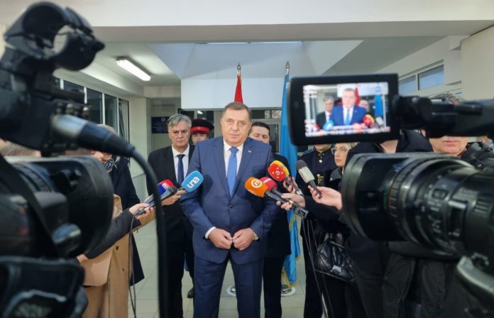 Dodik slava MUP