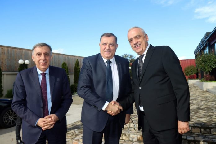 Dodik u Subotici sa zavičajnim udruženjima 1