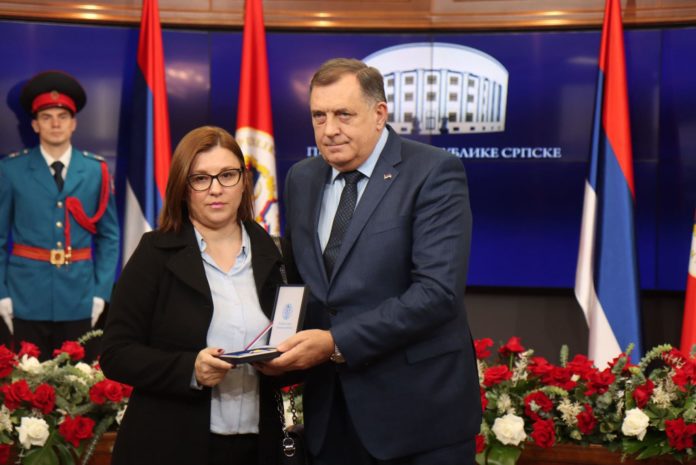 Posthumna odlikovanja za zaslužne borce 8