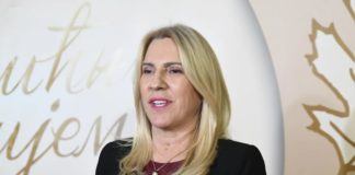 Cvijanović: Božić nas podsjeća na temeljne vrijednosti neizostavne na Hristovom putu