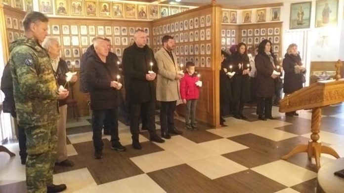 Vojnik EUFOR svijeća