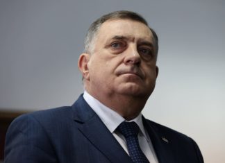 Dodik: Kada se brani kućni prag, preci i potomci srpski vojnik postaje tvrđava