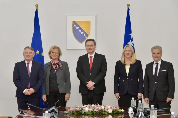 Ajhorst sa članovima Predsjedništva 1