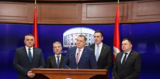 Dodik: Deset autobusa na električni pogon za besplatan prevoz đaka i studenata