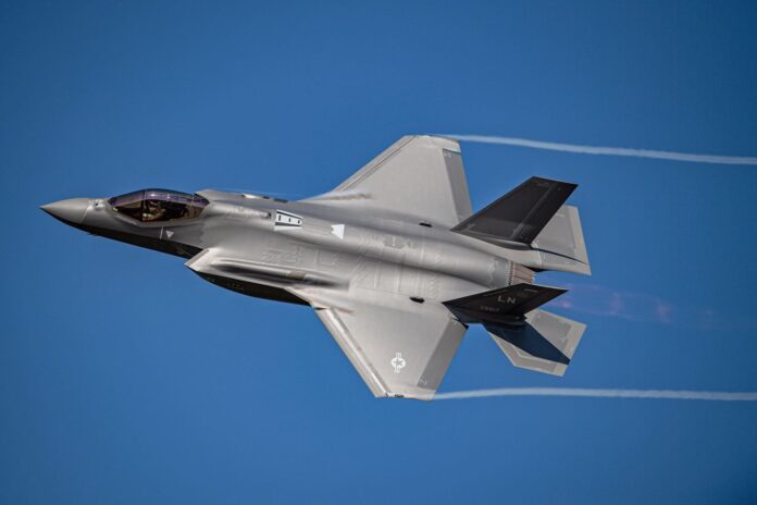 Avion F-35A