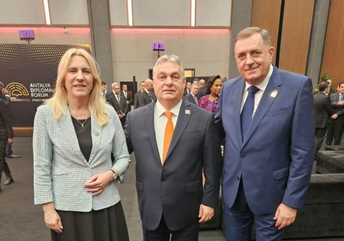 Cvijanovic i Dodik sa Orbanom i Sijartom u Antaliji 1