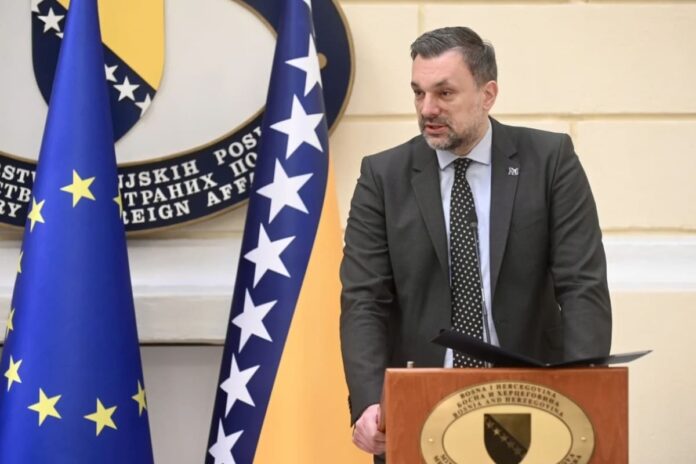 Konakovic sa Rosval