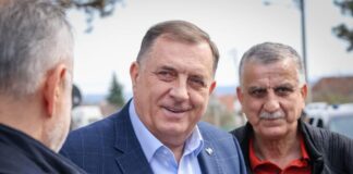 Dodik u Pambukovici: Važno da Srbi uvijek budu zajedno i da slave sve pobjede