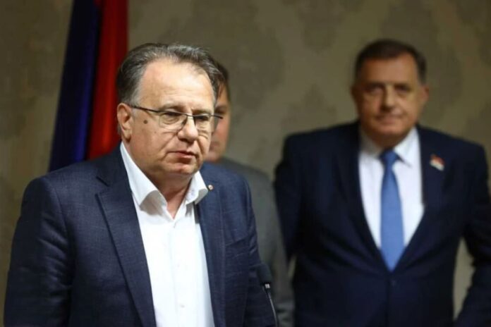 Nermin Nikšić nakon sastanka 1