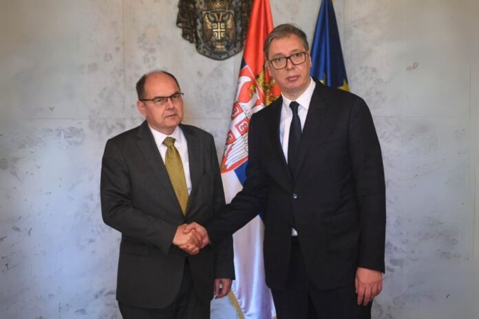 Smit i Vucic