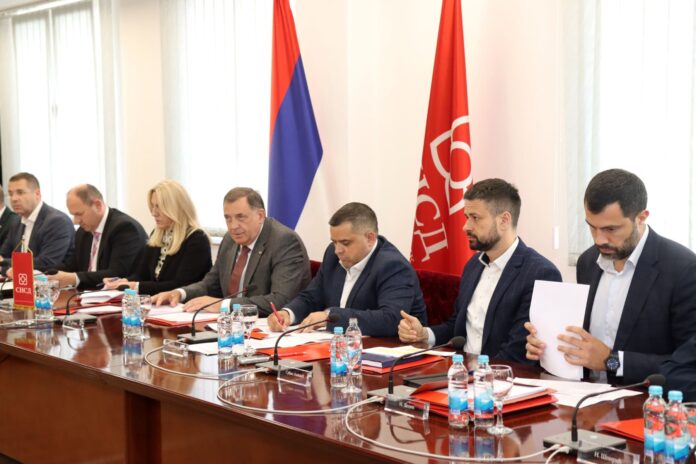 Sjednica Predsjedništva SNSD-a u Banjaluci 4