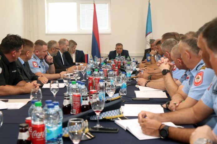 Dodik i Višković sa rukovodstvom MUP-a 1