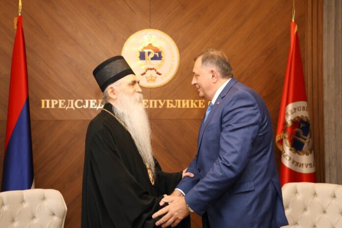 Episkop Irinej Dodik