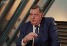 Dodik: Doktorandi neće ostati bez posla